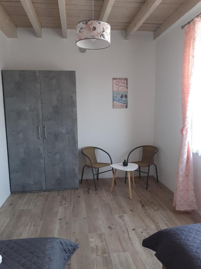 Apartamenty Roza Wiatrow Solec-Zdrój Dış mekan fotoğraf